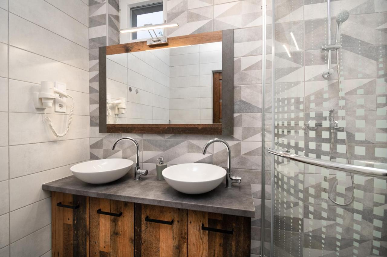 Reborn Lux Apartments Hajdúszoboszló Eksteriør billede
